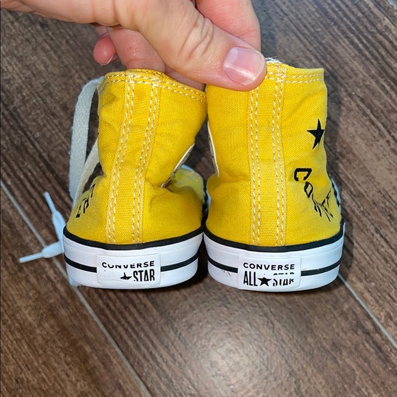 Converse Kids Yellow High-Top Sneakers Little Kids Size 10 - Picture 4 of 7